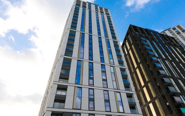 Отель Modern 2 bed for 4 Guests - 15 Mins to LDN Bridge! вид на фасад