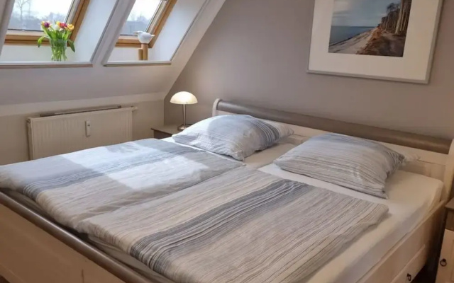 Kommodig Utkiek Modern Retreat