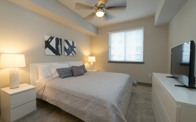 Pearl by Miami Vacations