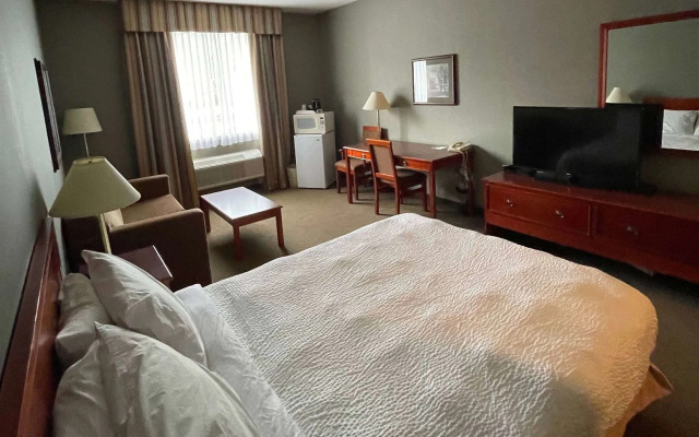 Days Inn by Wyndham Whitecourt