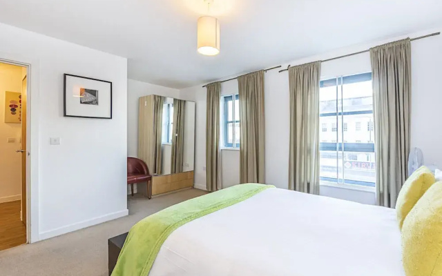 Splendid 3 Bedroom Apartment Marina View