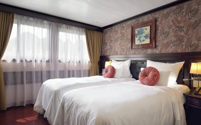 Отель Paradise Luxury Cruise комната для гостей