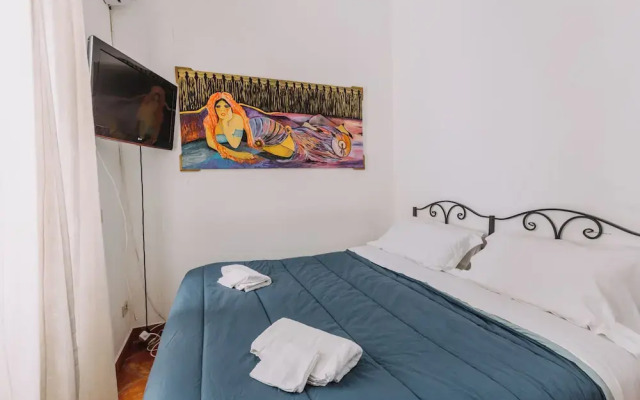 Real Umberto Apartments by WonderfuI Italy