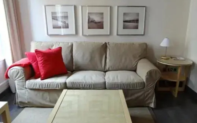 Roomspace Sandoval