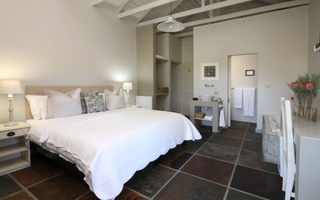 Hermanus Lodge on the Green