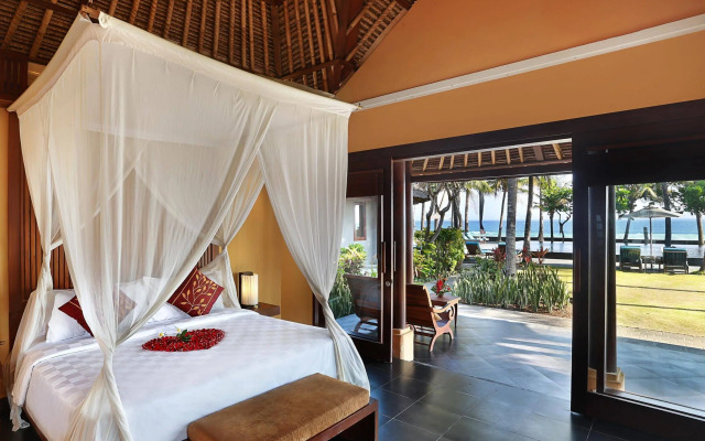 Nirwana Beach & Resort