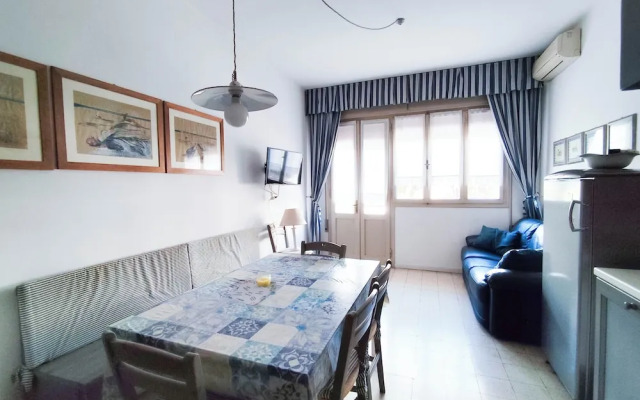 Stylish Apartment Near the Beach