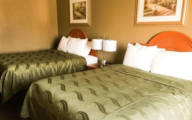 Quality Inn & Suites Lincoln near I-55