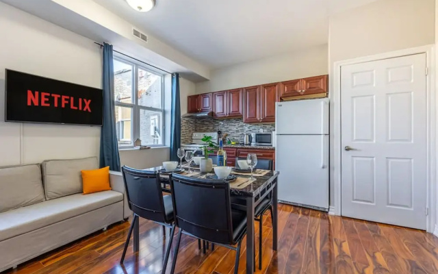 Modern 1BR Getaway Walk to Niagara Falls