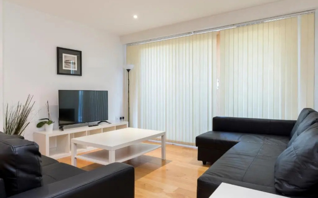 Latitude Apartment