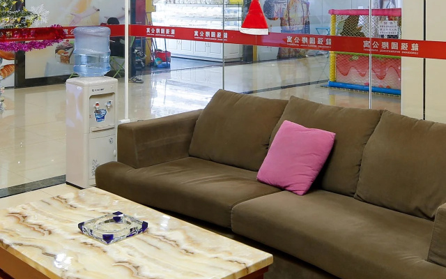 Longqiang International Apartment