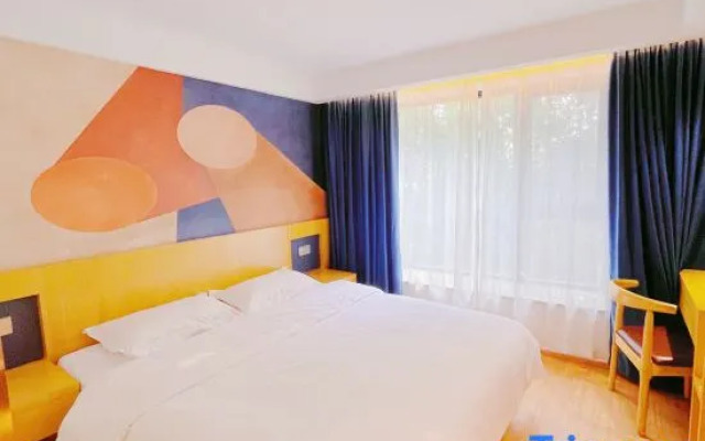 QIYU  Hotel (shang hai gu hua yuan hotel)