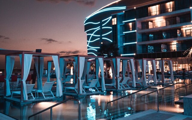 Royal M Hotel & Resort Abu Dhabi 2
