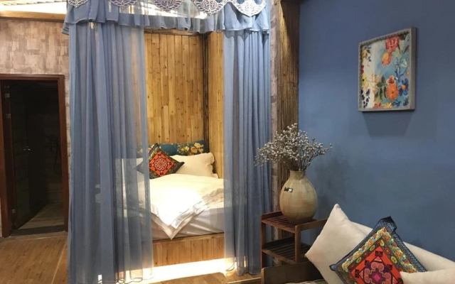 Zhangjiajie Baihui Living Inn