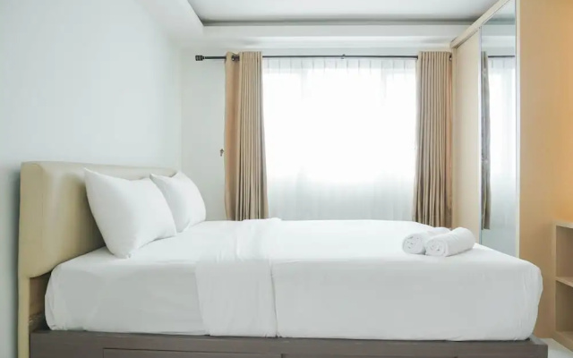Comfortable and Homey Studio at Amethyst Apartment