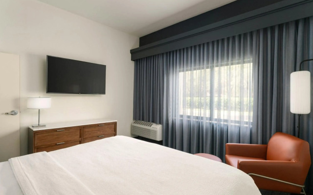 Courtyard by Marriott Gainesville FL