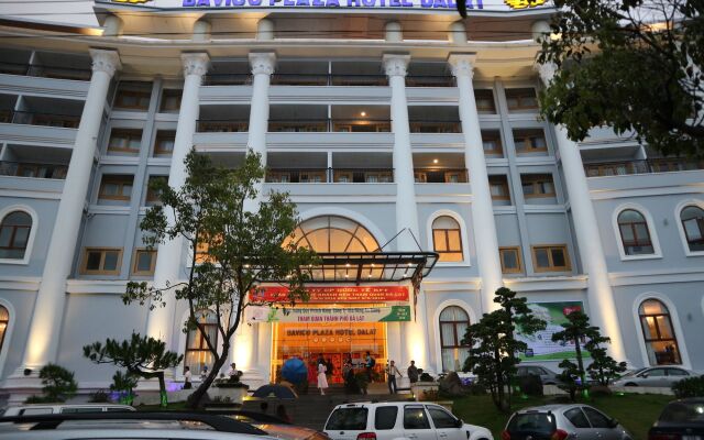 Bavico Plaza Hotel Dalat Далат вид на фасад