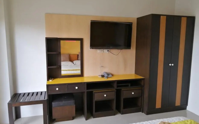 Charoen Apartment Hotel Trang