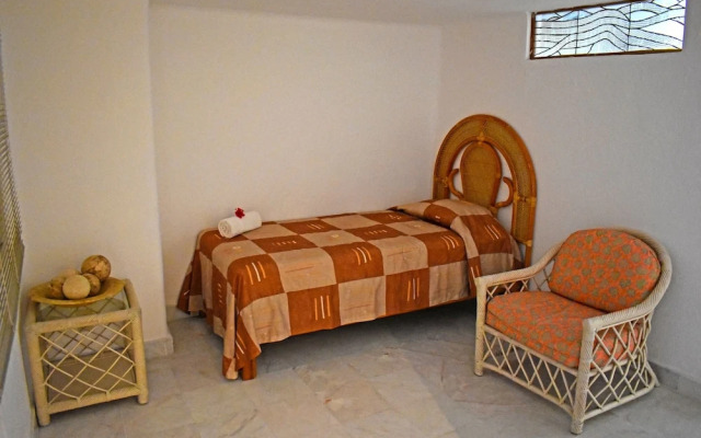 Aca Suites Ixtapa
