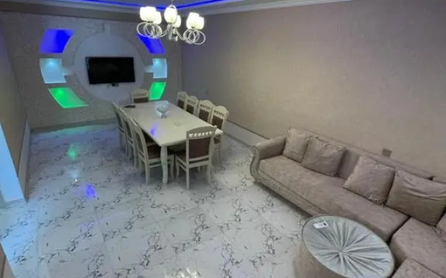 Friend's House