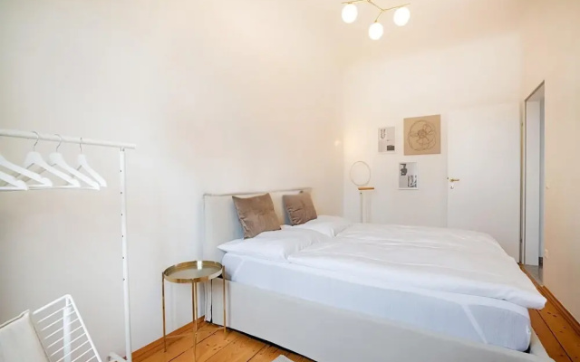 Contemporary Business Apartment in Graz