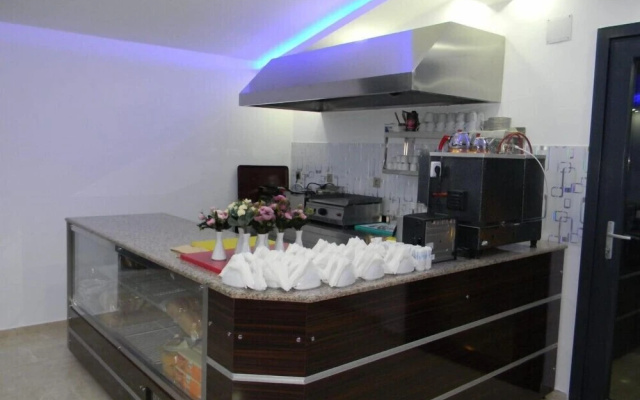 Villa Otel Restaurant & Cafe