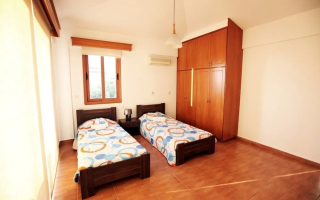 Villa Elina