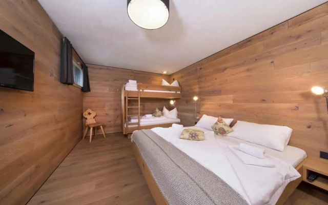 Alpine Stay, Sauna & Fireplace