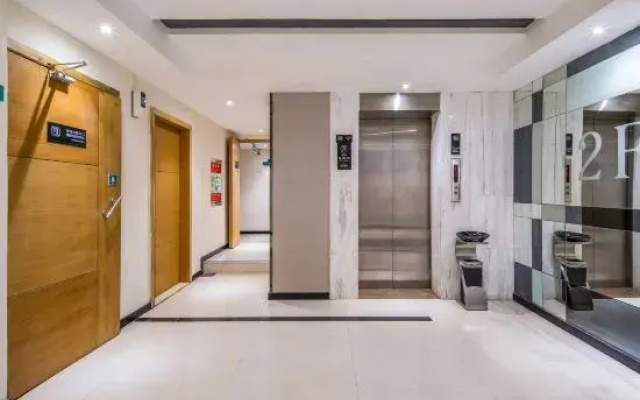City Comfort Inn (Wuzhou Wangcheng Plaza)