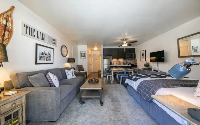 245 Bldg C 1 Bedroom Condo