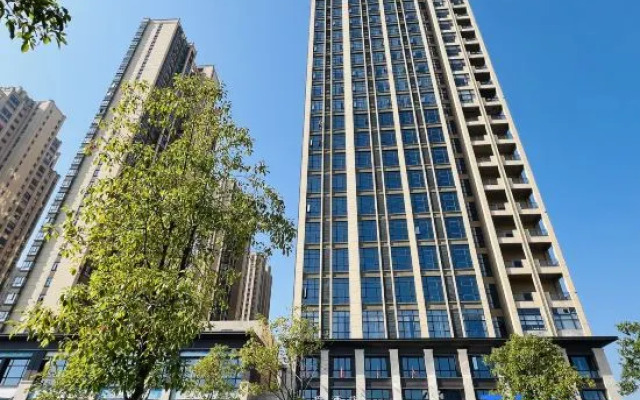 Tonghu Hotel (Yichun Economic Development Zone)