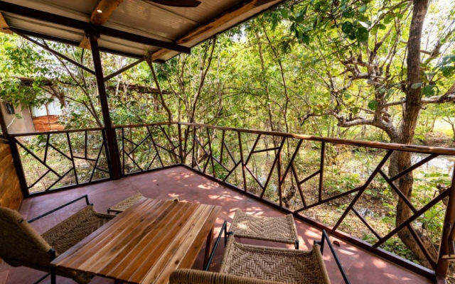 Kanha Jungle Camp