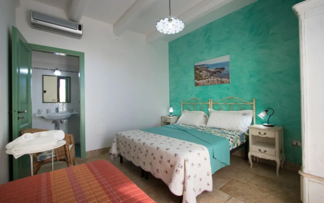 Casale De Li Canti
