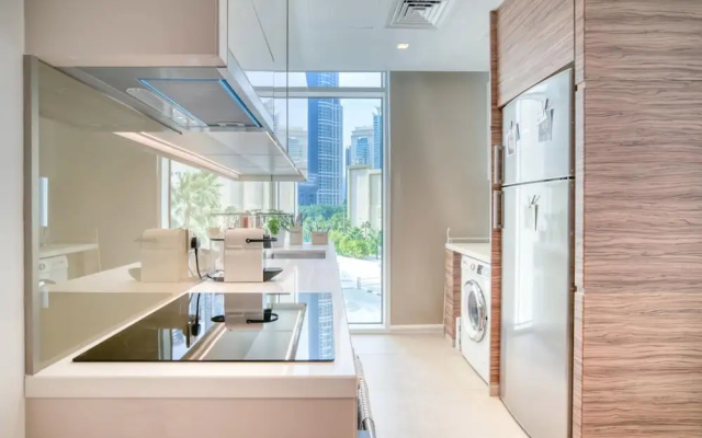 Bright Homey Studio Apartment in JLT