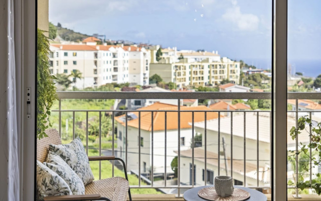 Aura Serena by Madeira Sun Travel
