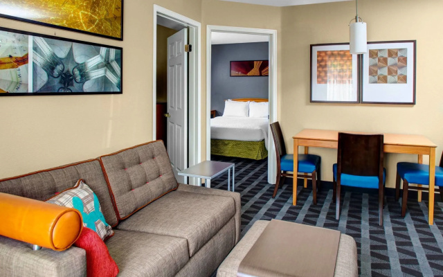 TownePlace Suites by Marriott Fresno