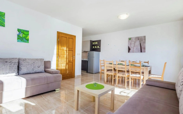 Villa in Croatia Near Beach With Pool