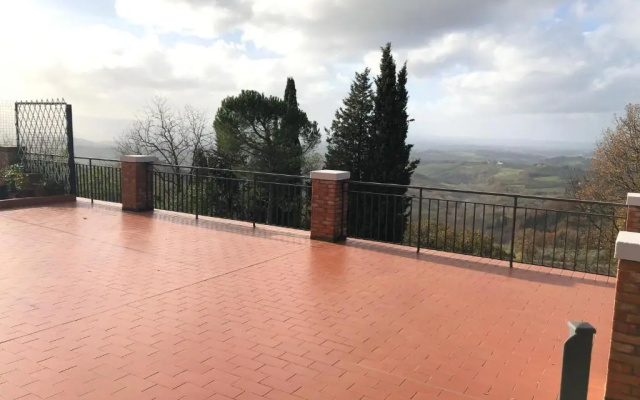 Appartamento con vista sulle colline Toscane