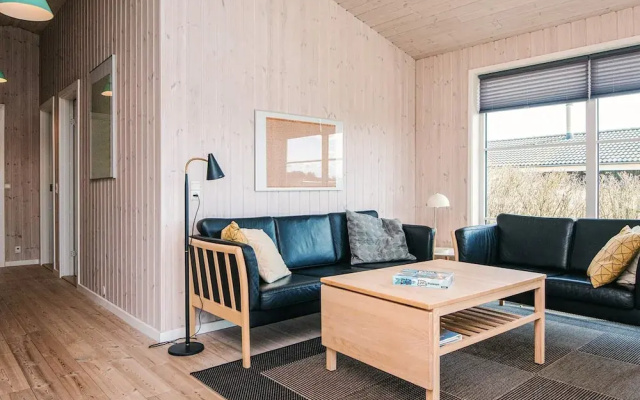 5 Star Holiday Home in Lokken