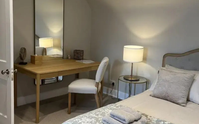 No. Ten Guesthouse
