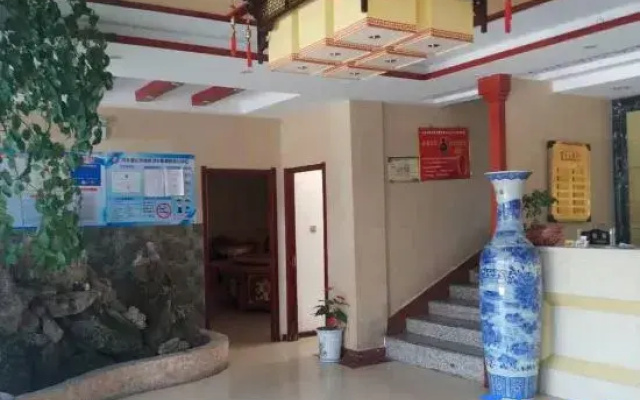 Tuanhe Renjia Themed Homestay (Tuanhe East Road)