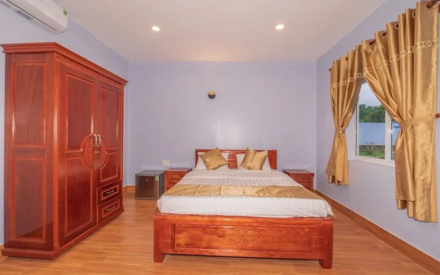 Bungalow Hotel