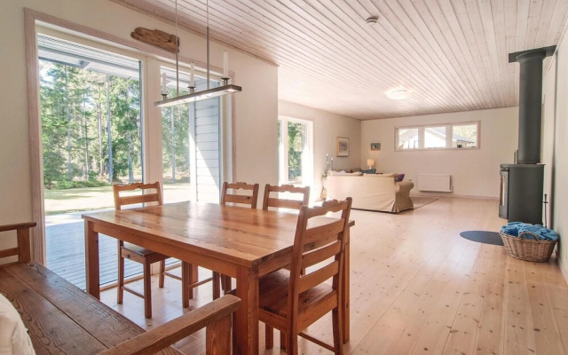Nice Home in Slite With 4 Bedrooms