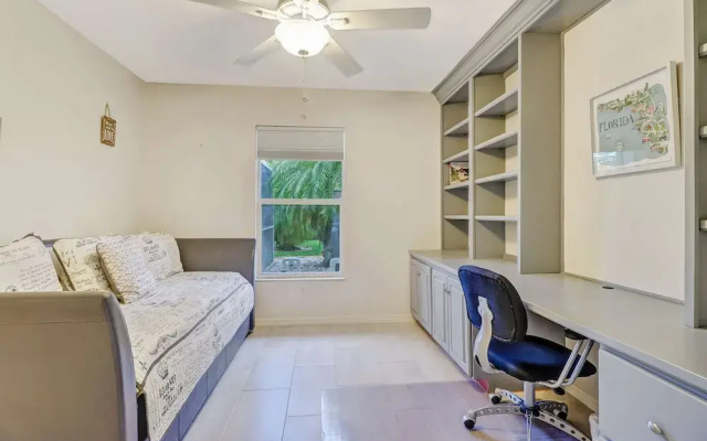 124 SE 28th Ter