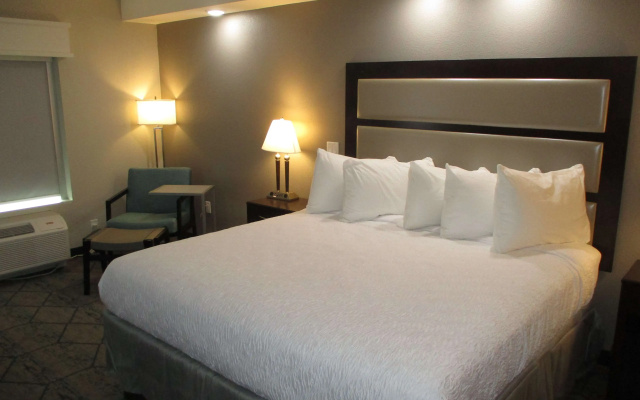 Best Western Plus McPherson