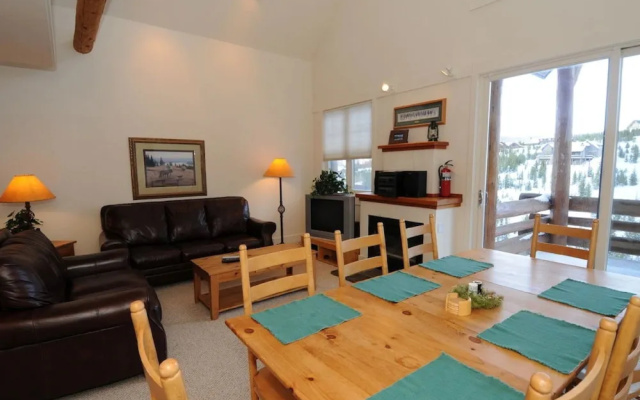 Saddle Ridge Townhomes Mid-Mountain