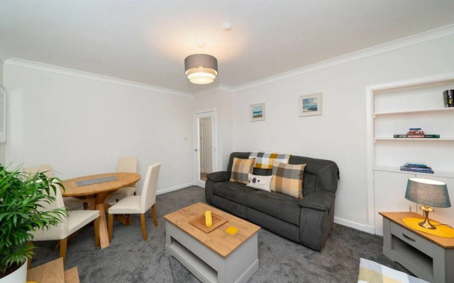 East Sands Haven - Your Perfect Pad in St Andrews