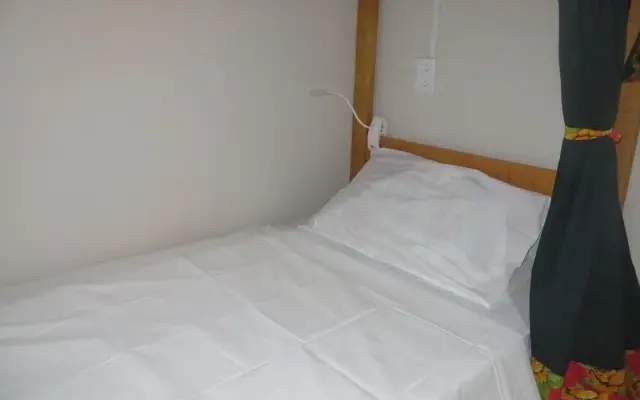 Z-18 Hostel