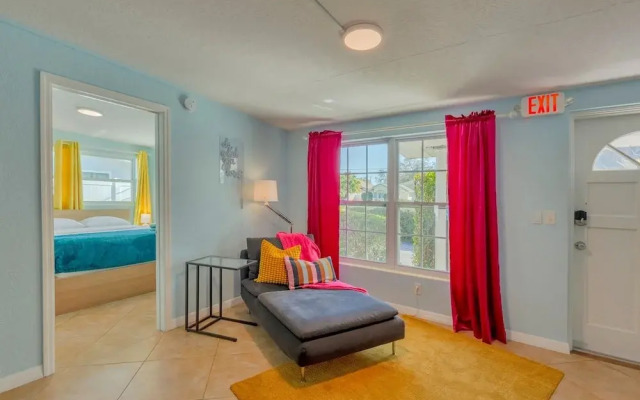Tropical Paradise in Largo