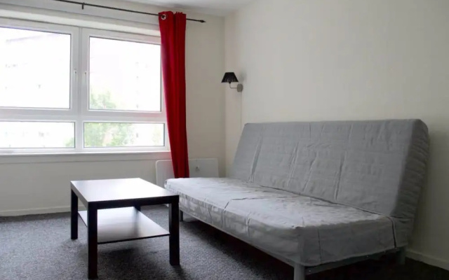 1 Bedroom Flat In Old Town